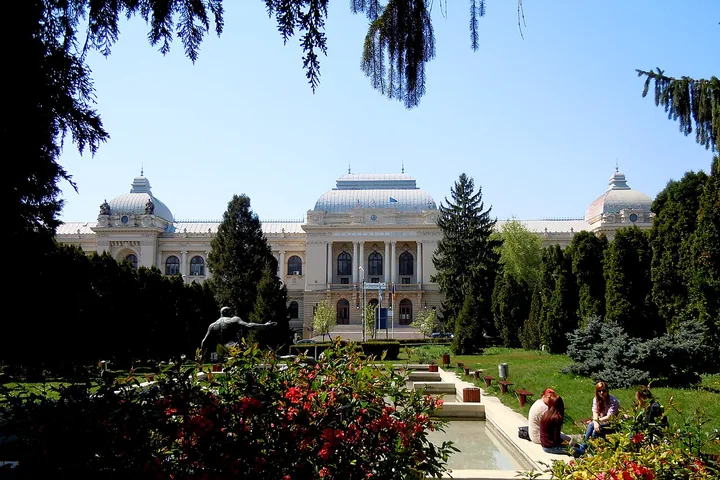 Corpul A al Universității Alexandru Ioan Cuza din Iași, fotografie de arhivă